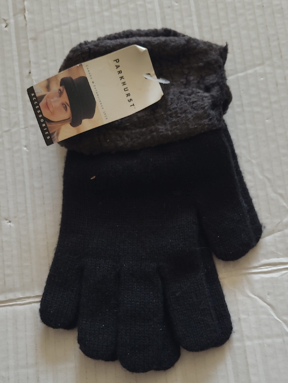 Parkhurst Brand Women's Knit Winter Gloves Faux Fur Cuff